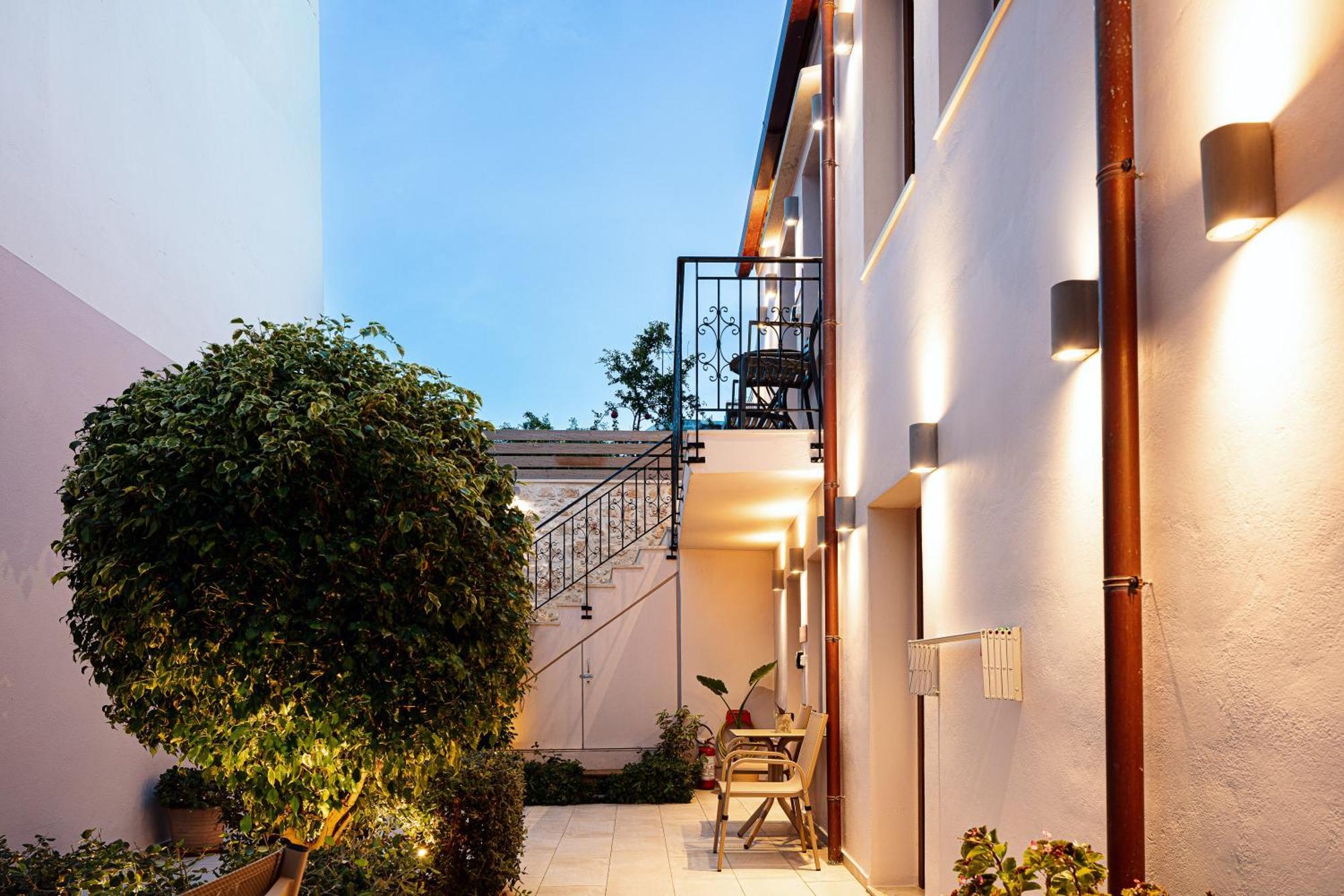 Philikon Luxury Suites Rethymno Exteriör bild